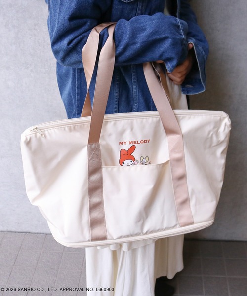 sanrio(サンリオ)の「サンリオキャラクターズ/サイズアップボストンバッグ(ボストンバッグ・レディース・グレー/ベージュ/ライトグレー・FREE)」の1枚目の写真