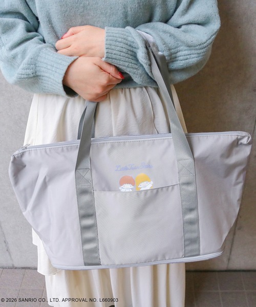 sanrio(サンリオ)の「サンリオキャラクターズ/サイズアップボストンバッグ(ボストンバッグ・レディース・グレー/ベージュ/ライトグレー・FREE)」の4枚目の写真