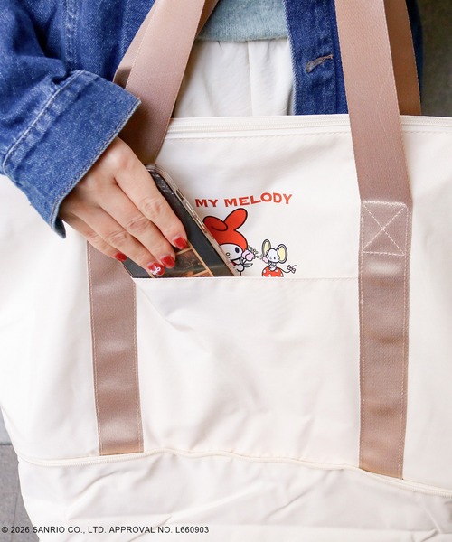 sanrio(サンリオ)の「サンリオキャラクターズ/サイズアップボストンバッグ(ボストンバッグ・レディース・グレー/ベージュ/ライトグレー・FREE)」の6枚目の写真