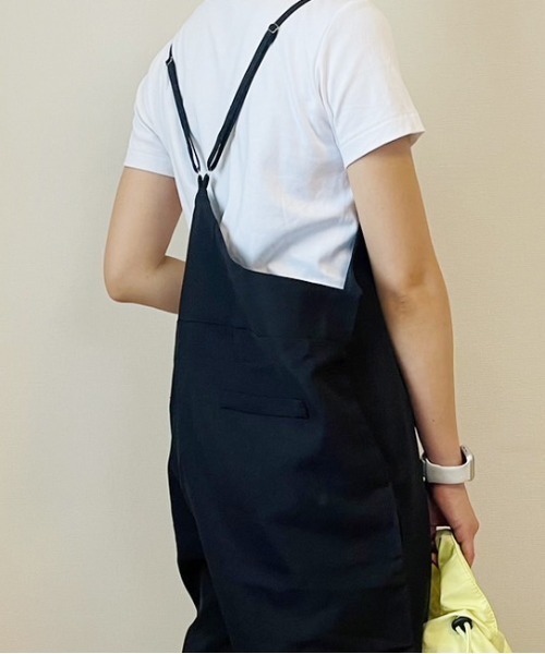 ARCADE（アーケード）の「夏服 Vネック オールインワン サロペット -ARCADE Limited Line-（サロペット/オーバーオール・レディース・セージグリーン/モカ/グレイッシュベージュ/ブラック/ネイビー・FREE）」の20枚目の写真