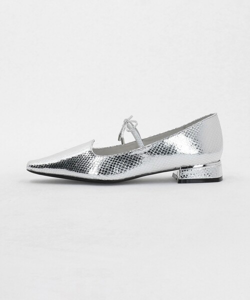 SY UNITED ARROWS（シーユナイテッドアローズ）の「＜SY＞ウェーブカットリボン フラット25↑（パンプス・レディース・ブラック/シルバー・25cm/24.5cm/24cm/23cm/22.5cm/22cm/23.5cm）」の2枚目の写真