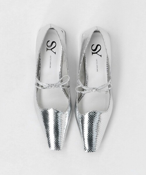 SY UNITED ARROWS（シーユナイテッドアローズ）の「＜SY＞ウェーブカットリボン フラット25↑（パンプス・レディース・ブラック/シルバー・25cm/24.5cm/24cm/23cm/22.5cm/22cm/23.5cm）」の9枚目の写真