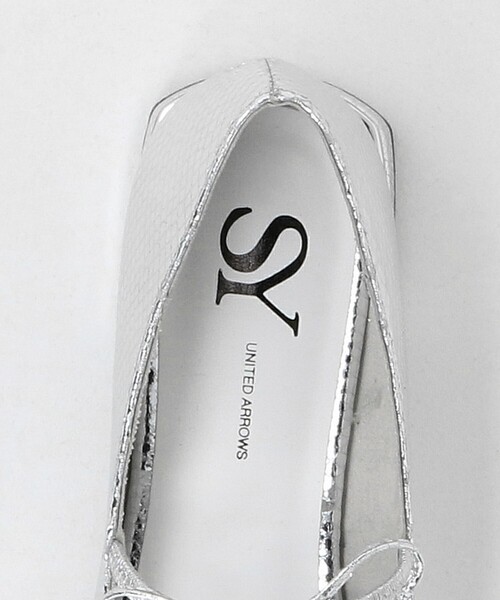 SY UNITED ARROWS（シーユナイテッドアローズ）の「＜SY＞ウェーブカットリボン フラット25↑（パンプス・レディース・ブラック/シルバー・25cm/24.5cm/24cm/23cm/22.5cm/22cm/23.5cm）」の13枚目の写真