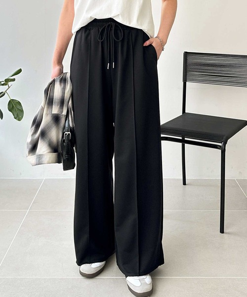 GeeRA(ジーラ)の「とろみイージーフロントラインスウェットパンツ(スウェットパンツ・レディース・ブラック/グレー・SMALL/MEDIUM/LARGE/X-LARGE)」の1枚目の写真