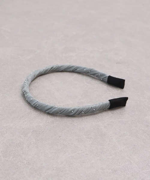 BLUEEAST（ブルーイースト）の「スタッズ付きツイストカチューシャ（カチューシャ・レディース・ブラック/グレー・FREE）」の3枚目の写真