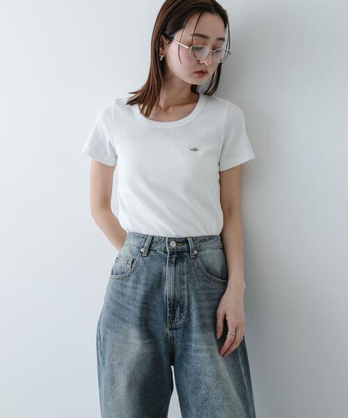 SENSE OF PLACE by URBAN RESEARCH（センスオブプレイスバイアーバンリサーチ）の「ラウンドネックリブTシャツ(半袖)（Tシャツ/カットソー・レディース・ホワイト系その他/オフホワイト/チャコールグレー/ブラック/イエロー・ONE）」の2枚目の写真