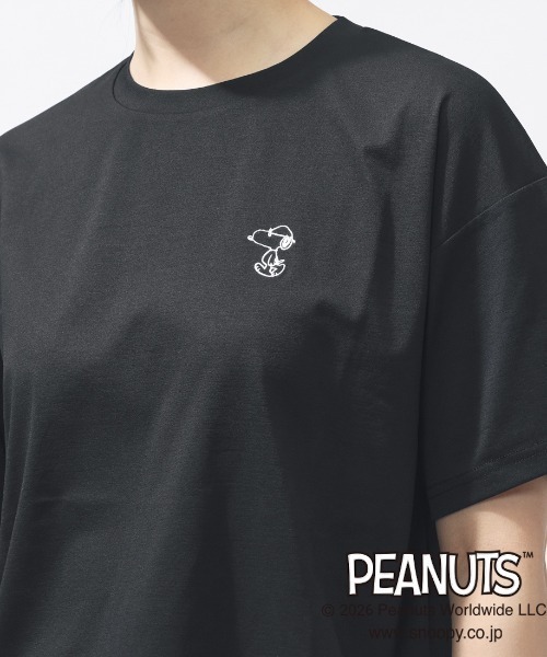 PEANUTS(ピーナッツ)の「ピーナッツ UVカットドライグラフィックTシャツ サマー(Tシャツ/カットソー・レディース・ブラック/ベージュ/ホワイト・S/M/L/XL)」の7枚目の写真