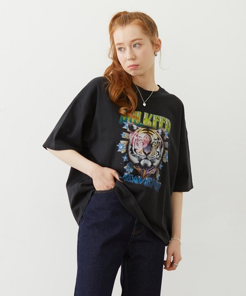 MILKFED.(ミルクフェド)の「【3サイズ展開/低身長サイズ】TIGER WIDE S/S TEE(Tシャツ/カットソー・レディース・ブラック/オフホワイト/イエロー/ホワイト・S/M/L)」の3枚目の写真