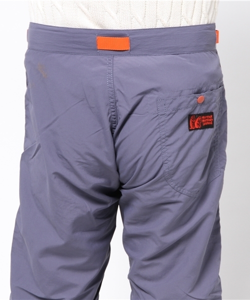 KATO`（カトー）の「ＫＡＴＯ｀オレンジベルトパンツ(KATO` ORANGE BELT PANT)KATO`コラボレーションモデル（その他パンツ・メンズ・スモークグレー/グレイッシュベージュ・SMALL/LARGE/X-LARGE/MEDIUM）」の8枚目の写真