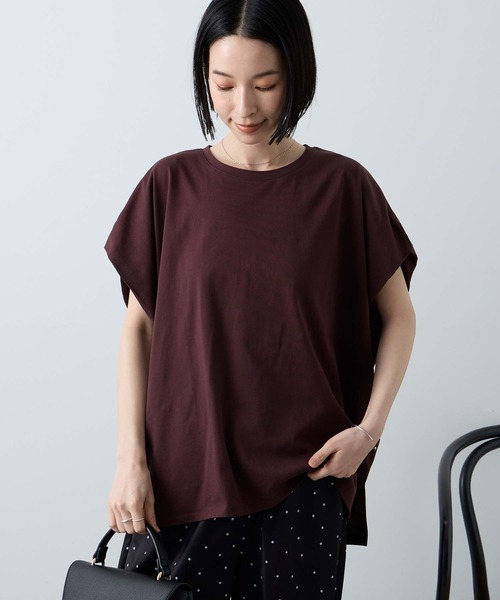 Aunely(オーネリー)の「【Aunely】ひんやり 360°きれい見え フレンチスリーブ ミニマル Tシャツ <YOSOOIシリーズ>(Tシャツ/カットソー・レディース・ネイビー/イエロー系/モカ/ブラウン/チャコールグレー/オフホワイト/ライトブルー/ブラック・L/M)」の18枚目の写真