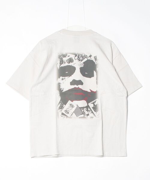 ALWAYS GOOD TIME（オルウェイズグッドタイム）の「【ＪＯＫＥＲ/ジョーカー】ＵＳＤ加工プリント半袖Ｔシャツ/Movie Tee（Tシャツ/カットソー・メンズ・アイボリー/ホワイト系その他/スミクロ/ブラック系その他・LL/L/M）」の21枚目の写真