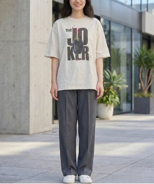 ALWAYS GOOD TIME（オルウェイズグッドタイム）の「【ＪＯＫＥＲ/ジョーカー】ＵＳＤ加工プリント半袖Ｔシャツ/Movie Tee（Tシャツ/カットソー・メンズ・アイボリー/ホワイト系その他/スミクロ/ブラック系その他・LL/L/M）」の19枚目の写真