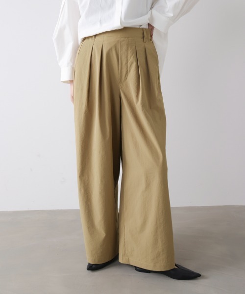Bou Jeloud(ブージュルード)の「ストレッチテックチノワイドパンツ(その他パンツ・レディース・ブラック/ベージュ/グレイッシュベージュ・FREE)」の3枚目の写真