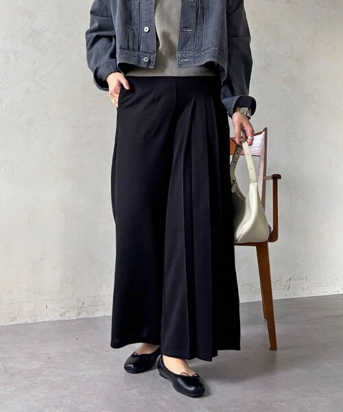 un dix cors（アンディコール）の「ジョーゼットサイドプリーツ（その他パンツ・レディース・ブラック/チャコールグレー/ベージュ・FREE）」の4枚目の写真