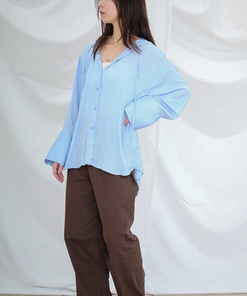 Dita Muaj.(ディータムアージュ)の「フードシアーシャツ(シャツ/ブラウス・レディース・ブルー/ホワイト・FREE)」の8枚目の写真