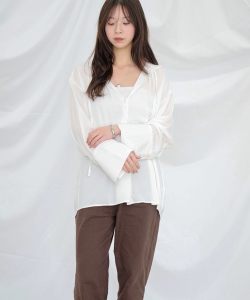 Dita Muaj.(ディータムアージュ)の「フードシアーシャツ(シャツ/ブラウス・レディース・ブルー/ホワイト・FREE)」の11枚目の写真