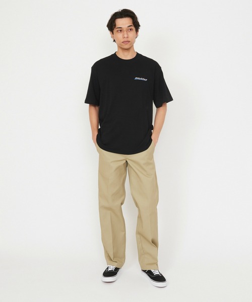 Dickies(ディッキーズ)の「Dickies/ディッキーズ ソーンヴィルTシャツ 半袖/バックプリントTシャツ/ブランドロゴTシャツ(Tシャツ/カットソー・メンズ・ブラック/ホワイト・SMALL/MEDIUM/LARGE/X-LARGE)」の4枚目の写真