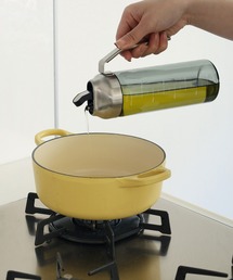 a.depeche（アデペシュ）の「【a.depeche/アデペシュ】ハンドル付きオイルディスペンサー  ARE oil dispenser with handle M（キッチンツール）」