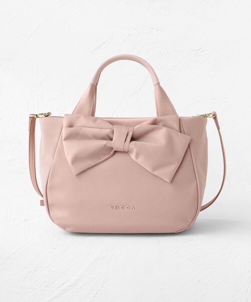 TOCCA(トッカ)の「RIBBON CUBE NYLON MINI TOTE ミニトートバッグ(トートバッグ・レディース・ブラック系/ピンク系/レッド系/ネイビー系・F)」の3枚目の写真