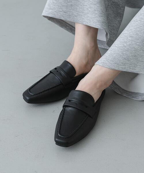 SENSE OF PLACE by URBAN RESEARCH(センスオブプレイスバイアーバンリサーチ)の「スクエアトゥローファーミュール(ローファー・レディース・ブラック/ベージュ/ライトベージュ・LARGE/SMALL/MEDIUM)」の6枚目の写真