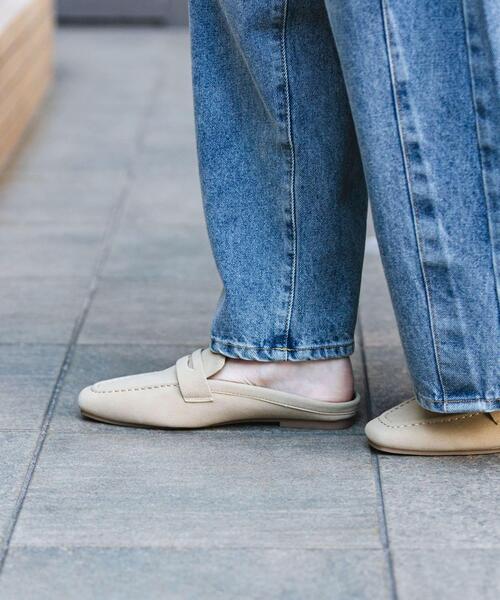 SENSE OF PLACE by URBAN RESEARCH(センスオブプレイスバイアーバンリサーチ)の「スクエアトゥローファーミュール(ローファー・レディース・ブラック/ベージュ/ライトベージュ・LARGE/SMALL/MEDIUM)」の15枚目の写真