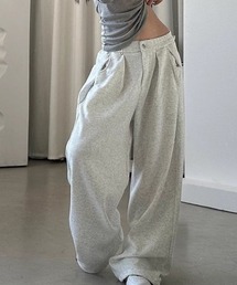 タック入り ワイドストレートジャージーパンツ