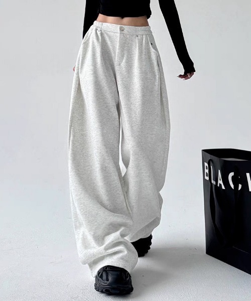 NANEA(ナネア)の「タック入り ワイドストレートジャージーパンツ(スウェットパンツ・レディース・グレー/ブラック・MEDIUM)」の21枚目の写真