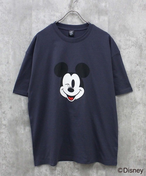 Disney（ディズニー）の「メンズ MICKEY MOUSE ミッキーマウス オーバーサイズＴシャツ（M25-100）（Tシャツ/カットソー・メンズ・グレー系その他/チャコールグレー/グレー系その他5/グレー系その他2/グレー系その他3/グレー系その他4・L/M/XL）」の6枚目の写真