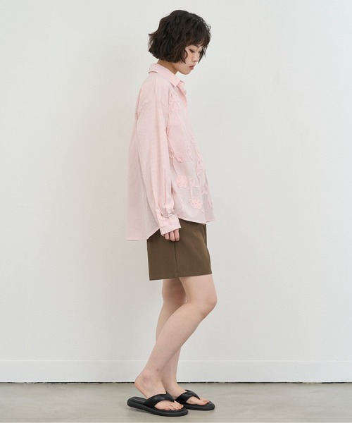 NUJOH(ヌゾ)の「Embroidery Stripe Relax Shirt / エンブロイダリーストライプリラックスシャツ(シャツ/ブラウス・レディース・ピンク/ライトブルー・FREE)」の15枚目の写真