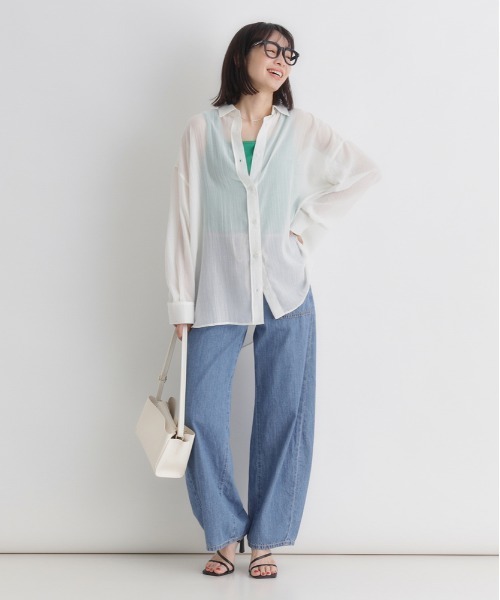 Right-on(ライトオン)の「HONEYSUCKLE ROSE(ハニーサックルローズ)シアービッグシャツ(シャツ/ブラウス・レディース・ブラック/ブラウン/グリーン/イエロー/オフホワイト/サックスブルー・M/L/S)」の17枚目の写真
