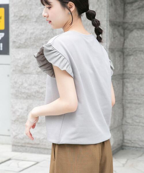 ITEMS URBANRESEARCH（アイテムズ アーバンリサーチ）の「袖フリルミニ裏毛Tシャツ（Tシャツ/カットソー・レディース・ブラック/グレー/ライトベージュ・FREE）」の22枚目の写真