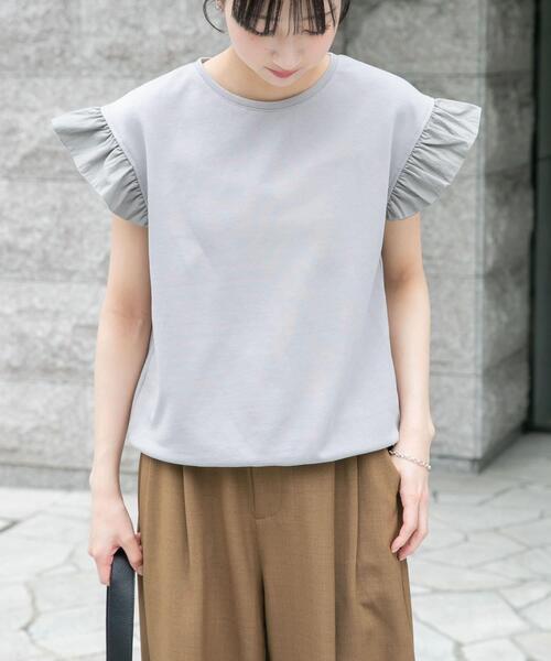 ITEMS URBANRESEARCH(アイテムズ アーバンリサーチ)の「袖フリルミニ裏毛Tシャツ(Tシャツ/カットソー・レディース・ブラック/グレー/ライトベージュ・FREE)」の11枚目の写真