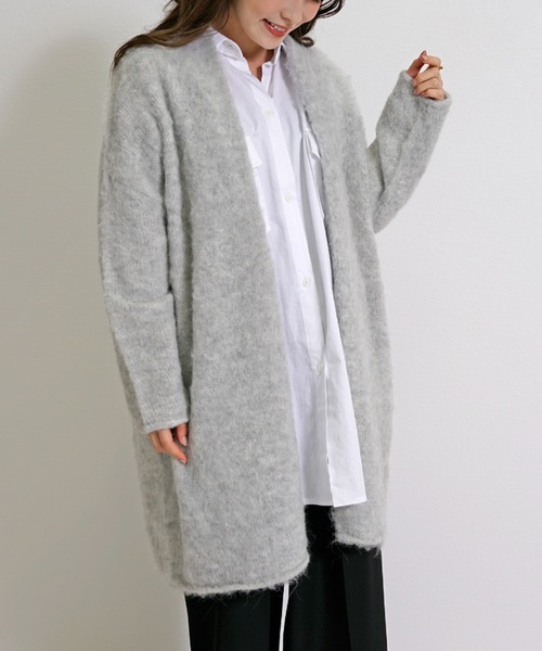 CHhdmn(シーエイチヒデモン)の「アルパカ混 ヘアリーニット ショールカラー ガウン/カーディガン(カーディガン/ボレロ・レディース・ベージュ/ブラック/ライトグレー・FREE)」の22枚目の写真