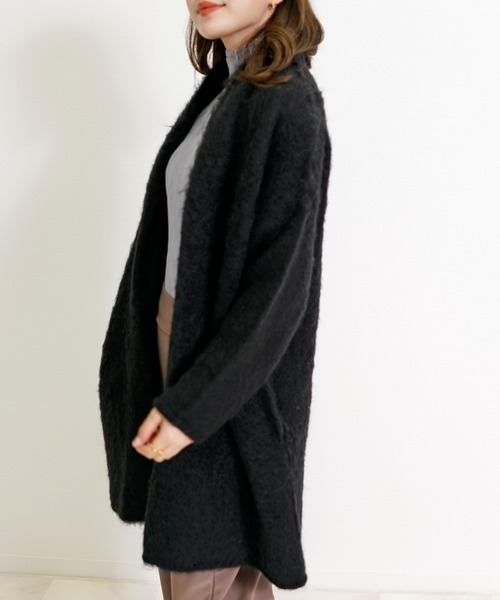 CHhdmn(シーエイチヒデモン)の「アルパカ混 ヘアリーニット ショールカラー ガウン/カーディガン(カーディガン/ボレロ・レディース・ベージュ/ブラック/ライトグレー・FREE)」の17枚目の写真