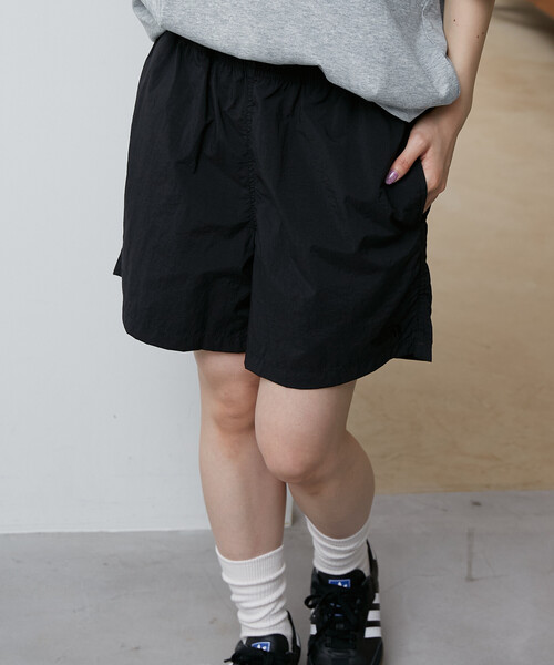 THE NORTH FACE(ザノースフェイス)の「THE NORTH FACE/ザ・ノース・フェイス <機能性素材>Versatile Short/バーサタイル ショーツ 限定展開(その他パンツ・メンズ・ベージュ/グレー/ブラック・MEDIUM/SMALL/X-LARGE/LARGE)」の13枚目の写真