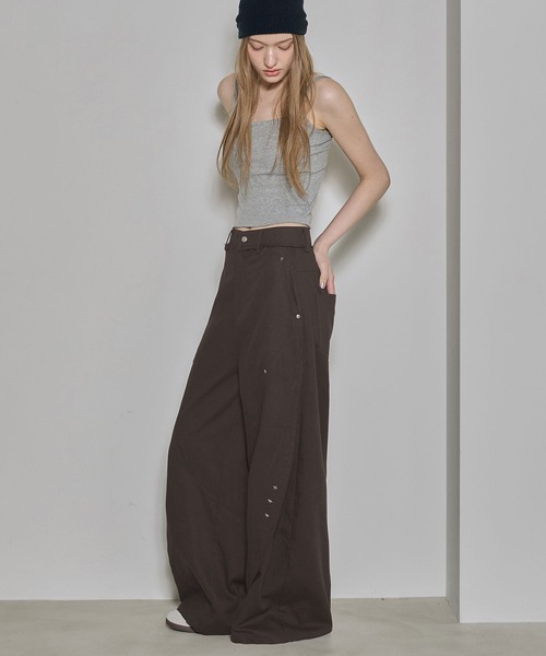 soyun（ソユン）の「スタッズ付きワイドパンツ（その他パンツ・レディース・ブラック/ブラウン・SMALL/MEDIUM/LARGE）」の18枚目の写真