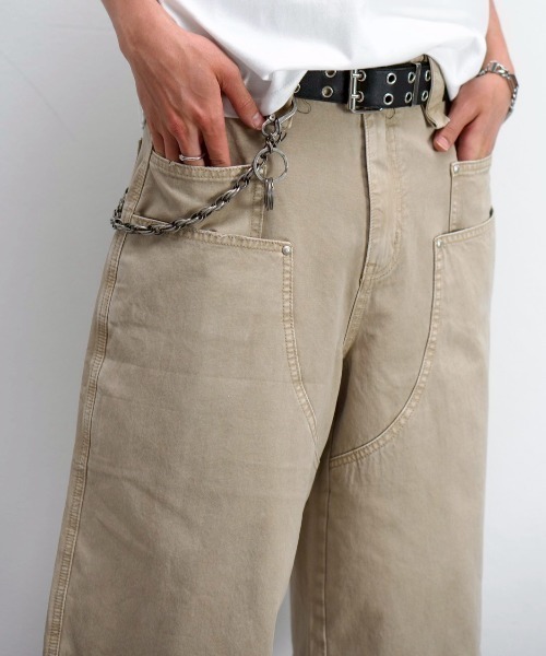 Chikashitsu +(チカシツプラス)の「【Chikashitsu +】wide carpenter bermuda pants / 【チカシツプラス】ワイドカーペンターハーフパンツ(デニムパンツ・メンズ・ベージュ/ブラック・L/M)」の18枚目の写真