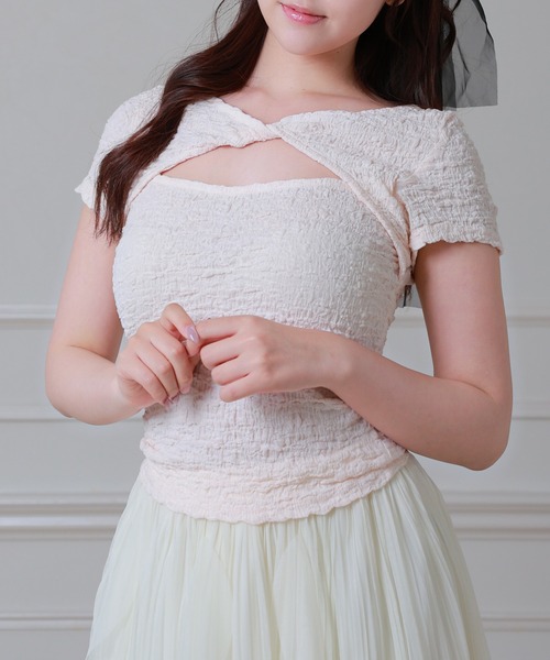 Anely(アネリー)の「Anely ツイスト オープンカット シャーリング 半袖 トップス(Tシャツ/カットソー・レディース・アイボリー/ピンク/ブラック・FREE)」の13枚目の写真