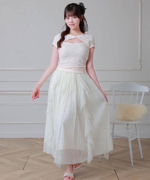Anely(アネリー)の「Anely ツイスト オープンカット シャーリング 半袖 トップス(Tシャツ/カットソー・レディース・アイボリー/ピンク/ブラック・FREE)」の15枚目の写真