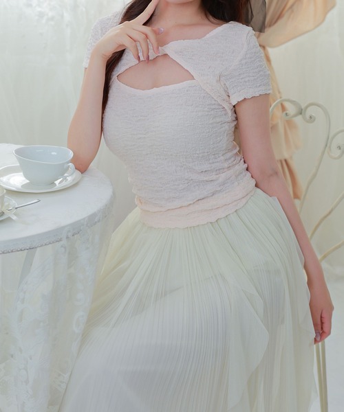 Anely(アネリー)の「Anely ツイスト オープンカット シャーリング 半袖 トップス(Tシャツ/カットソー・レディース・アイボリー/ピンク/ブラック・FREE)」の17枚目の写真