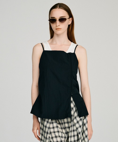 PRANK PROJECT(プランクプロジェクト)の「ジップエプロンキャミ / Zip-Up Apron Camisole(キャミソール・レディース・グレー/ブラック・FREE)」の2枚目の写真