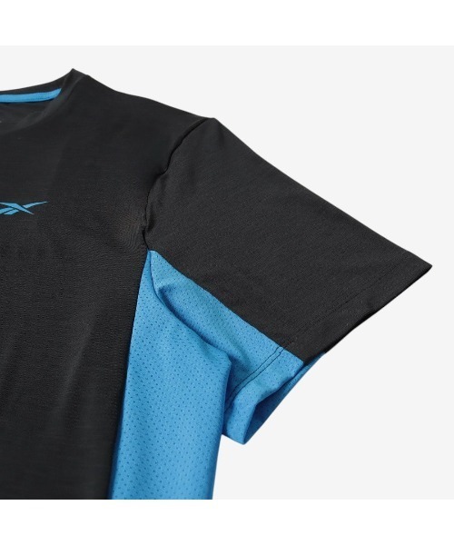 Reebok(リーボック)の「チル アスリート Tシャツ / RBK CHILL ATHLETE TEE(Tシャツ/カットソー・メンズ・グレー/ブラック・X-LARGE/SMALL/LARGE/MEDIUM)」の8枚目の写真