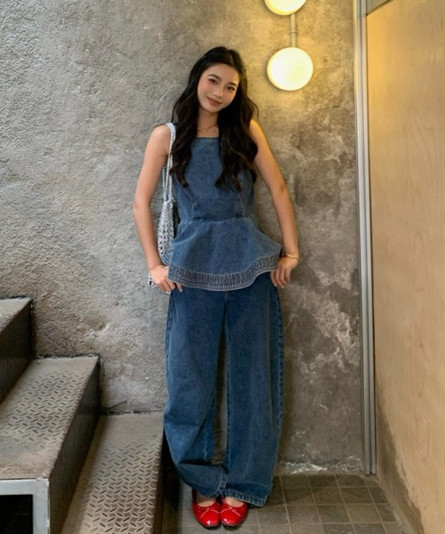 FAVORITO(ファヴォリート)の「ノースリーブトップスパンツデニムセットアップ(セットアップ・レディース・ブルー・XL/L/M/S)」の8枚目の写真