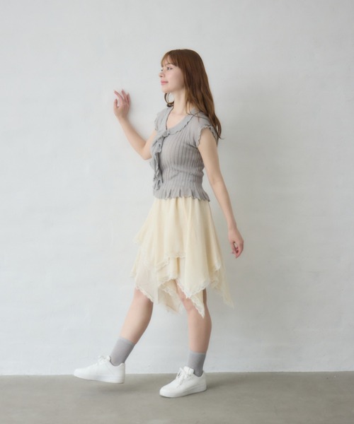 Siel(シエル)の「フリルデザインボタンカーディガン 冬服(カーディガン/ボレロ・レディース・ピンク/ライトブルー/グレー/ホワイト・FREE)」の22枚目の写真