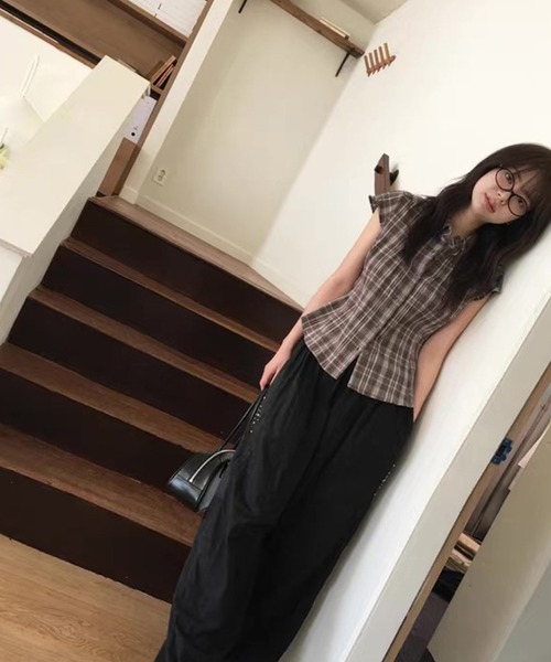 LYEON（リヨン）の「キャップスリーブチェックシャツ（シャツ/ブラウス・レディース・ネイビー/ブラウン/キャメル・FREE）」の16枚目の写真