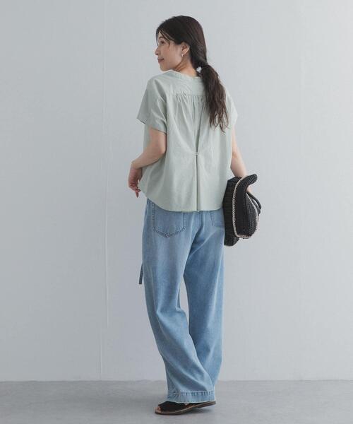URBAN RESEARCH DOORS(アーバンリサーチドアーズ)の「ストライプクロップドブラウス(シャツ/ブラウス・レディース・ミント/ブラック/ブルー・FREE)」の16枚目の写真