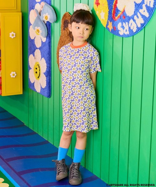 pairmanon(ペアマノン)の「【wiggle wiggle】ガールズ 総柄 リンガー襟 半袖 Tシャツ ワンピース(ワンピース・キッズ・ブルー/オレンジ/ピンク・90/100/110/120/130/140/150)」の6枚目の写真