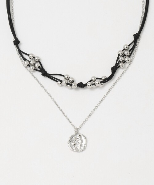 BEAUTY&YOUTH UNITED ARROWS（ビューティーアンドユースユナイテッドアローズ）の「メタルボール×コイン 3WAY ネックレス（ネックレス・レディース・ブラック/オフホワイト・FREE）」の4枚目の写真