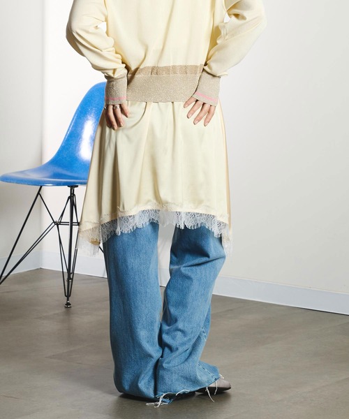 ROSE BUD(ローズバッド)の「LACE HEM SATIN SKIRT(スカート・レディース・ブラウン/ライトイエロー・ONE SIZE)」の4枚目の写真