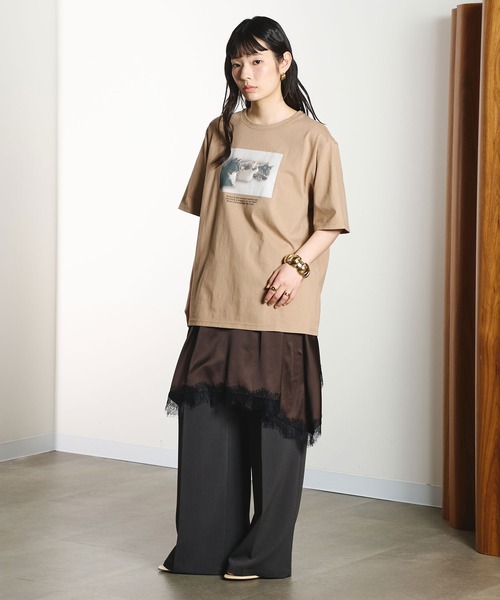 ROSE BUD(ローズバッド)の「LACE HEM SATIN SKIRT(スカート・レディース・ブラウン/ライトイエロー・ONE SIZE)」の11枚目の写真